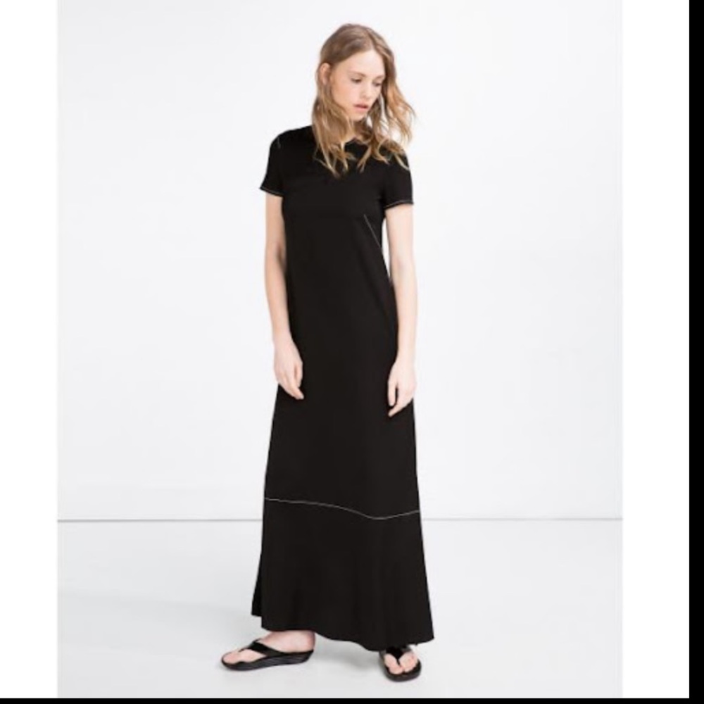 Elegant Black Maxi Dress